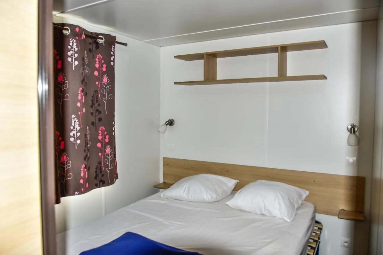 Camping en Ardeche Le Lion Bourg-Saint-Andéol