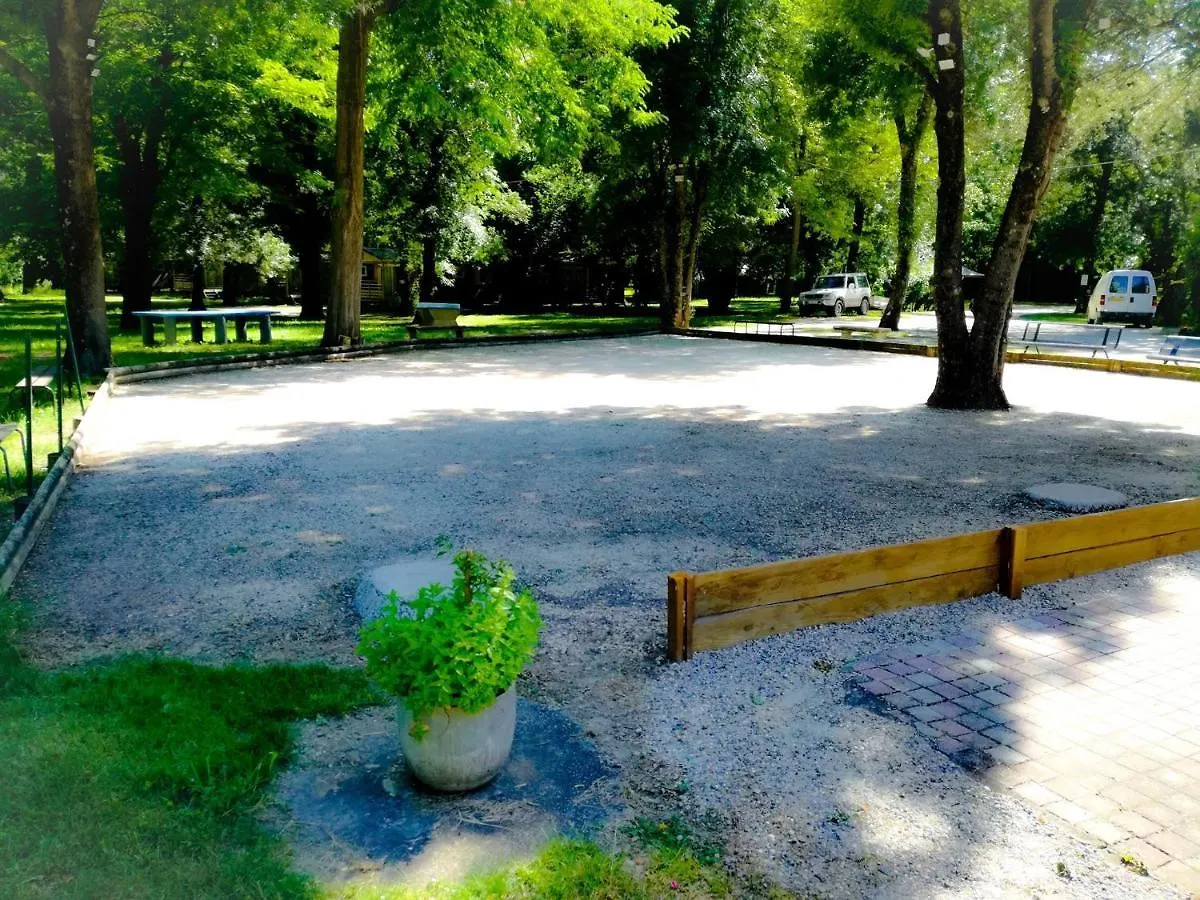 Camping en Ardeche Le Lion Bourg-Saint-Andéol