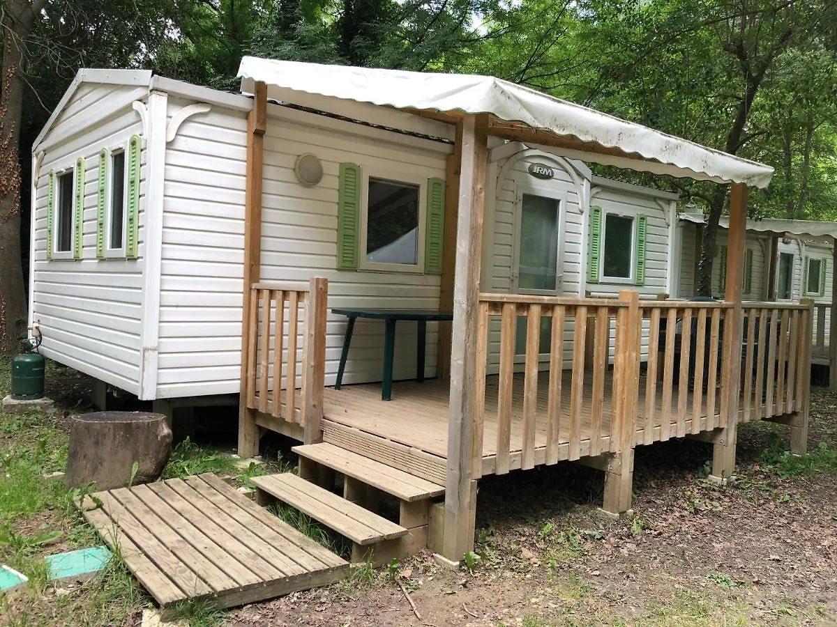 Campsite Camping Du Lion Bourg-Saint-Andeol